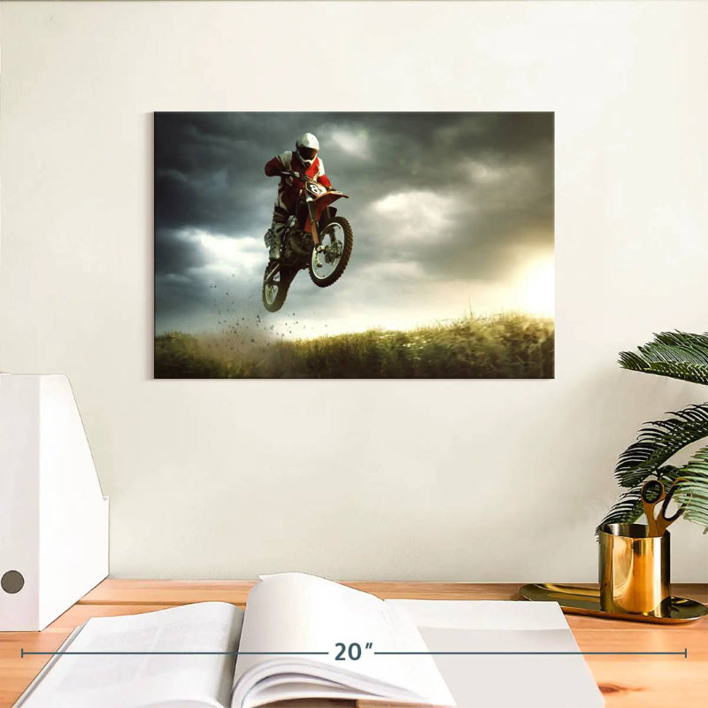 Dirt bike stunt ride Sireci, H 8 po x l 12 po