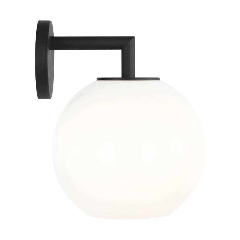 Toca Medium One Light Outdoor Wall Lantern from Generation Lighting 