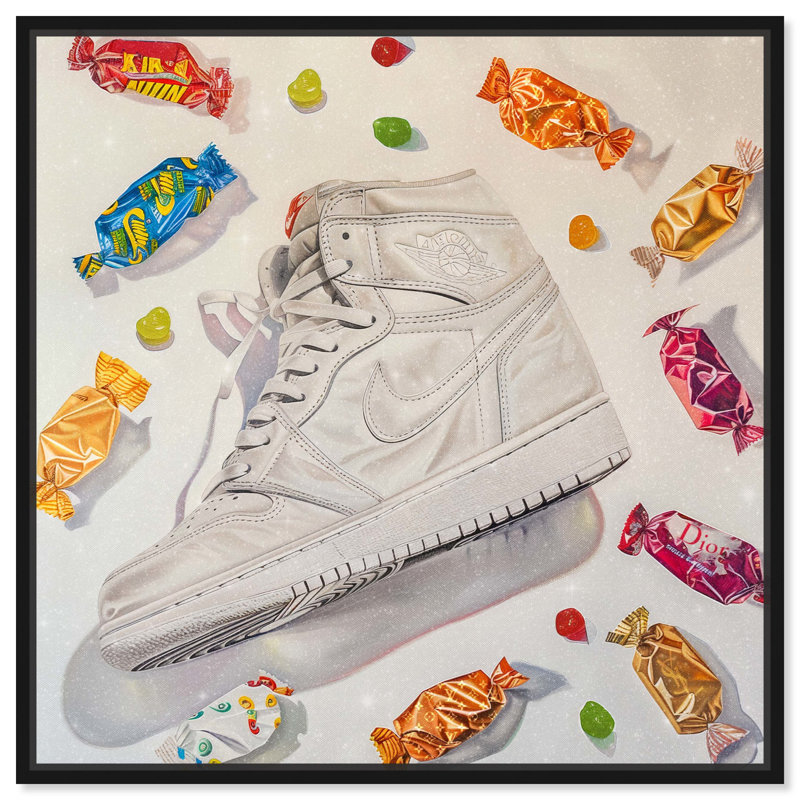 «Candies and Sneaker», impressions sur toile par Notoriart, Cadre noir, H 13 po x l 13 po