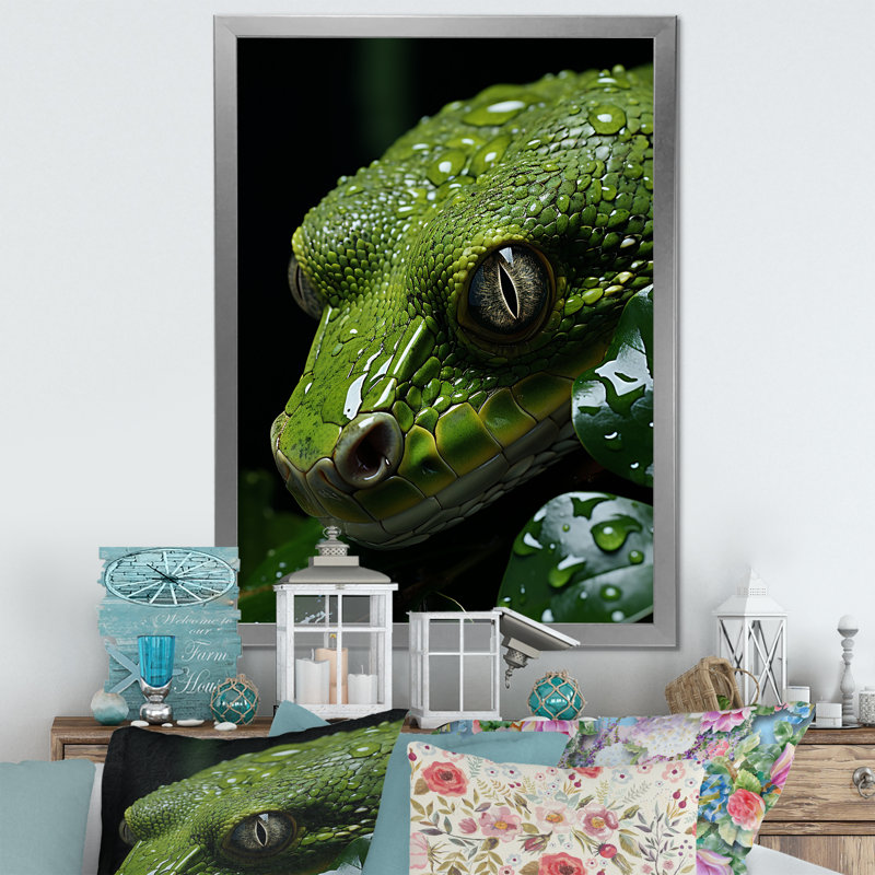 Serpent émeraude enroulé sur toile, Cadre simple argenté, H 32 po x l 16 po x P 1 po