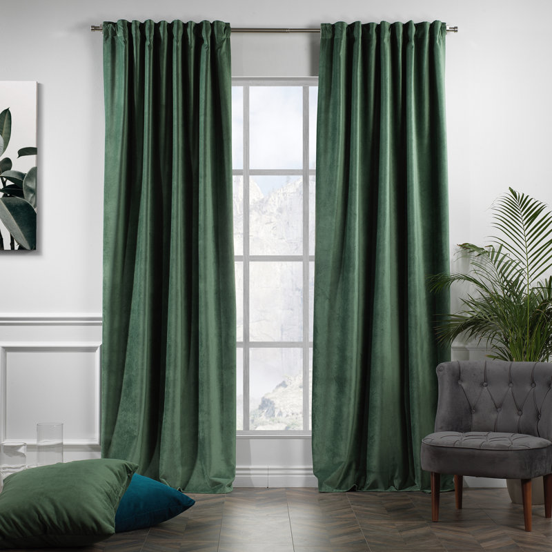 Decorative Double Panel in Matt, Extra Wide X Extra Long, L 52 po x L 84 po, 32 bouteilles - vert