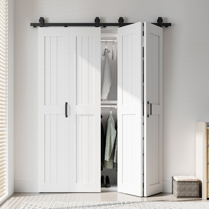 Porte de grange pliante en bois manufacturé avec trousse de quincaillerie montée sur le dessus, 60 po x 84 po