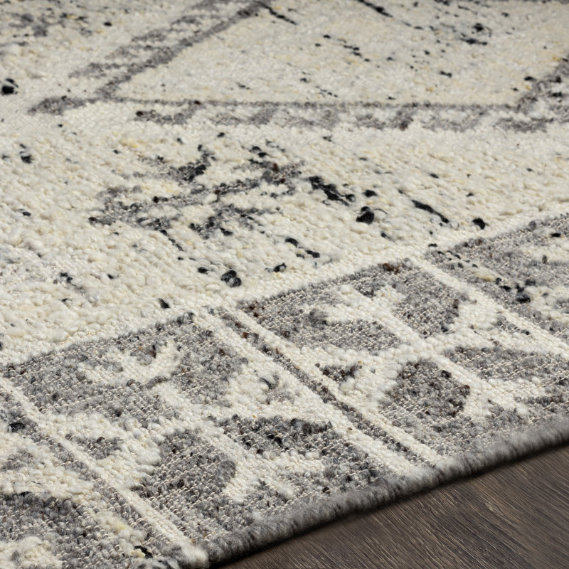Angad Southwestern Flatweave Wool Area Rug in Gray/Cream, Rectangle 10' x 14'