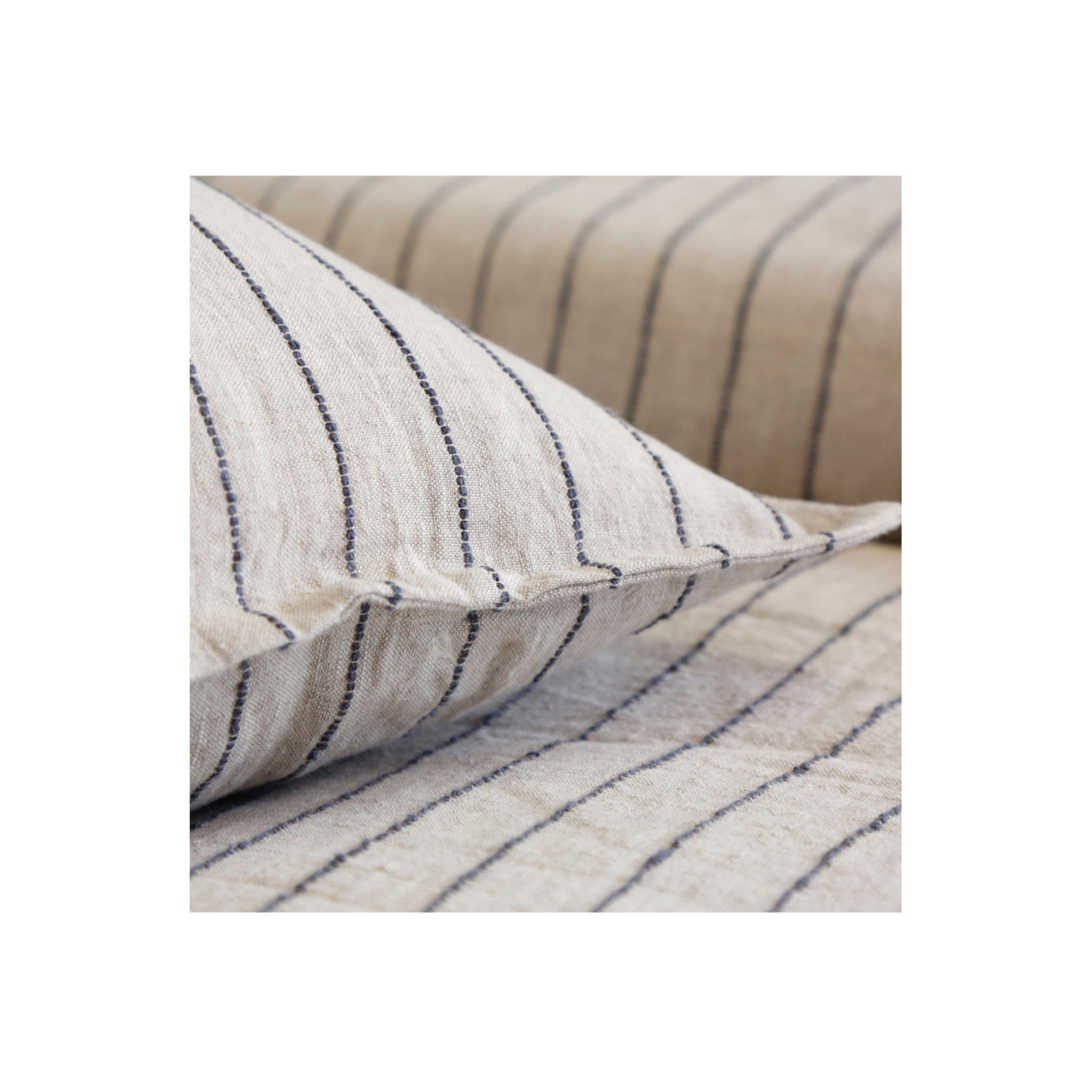 Blake Linen Shams, Flax/Midnight