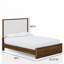 Grand lit tapissier en noyer (seulement lit)