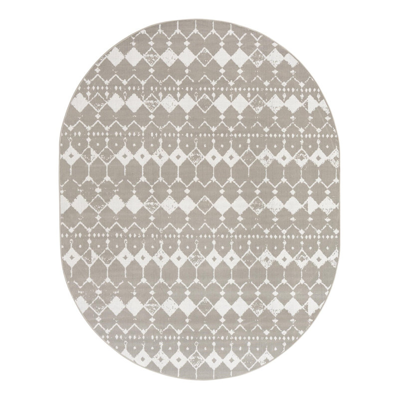 Geometric Indoor / Outdoor Rug, Oval 7'10" x 10'