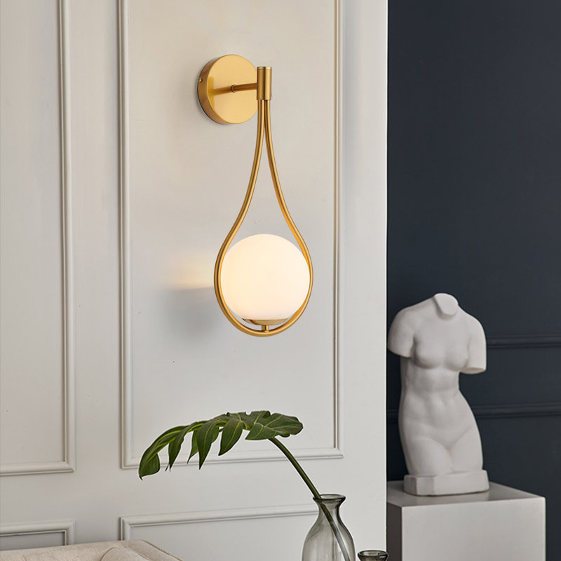 Andrekia Teardrop Gold Wall Sconce