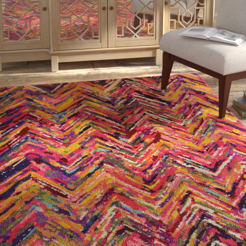Eddins Washable Chevron Indoor Rug, Rectangle 7'1" x 10'