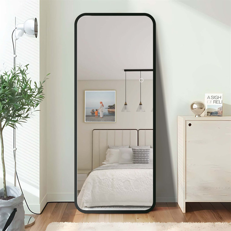 Miroir pleine longueur à DEL avec éclairage à intensité variable, commandes tactiles intelligentes, convient à de multiples façons d'installation et à divers espaces