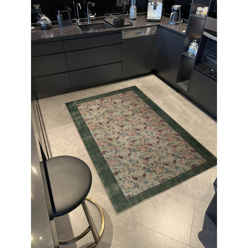 Tapis décoratif vert et beige à motif floral rose et vert, Tapis de couloir 3 pi 9,81 po x 9 pi 10,11 po