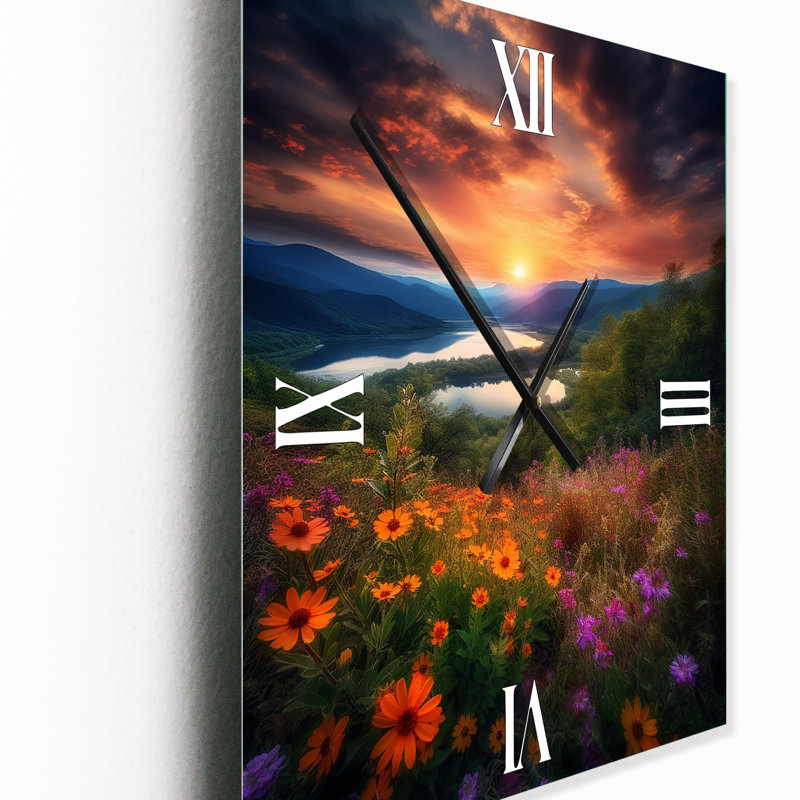 Horloge murale moderne Fleurs au-dessus d'une montagne majestueuse I - Lake, Petit