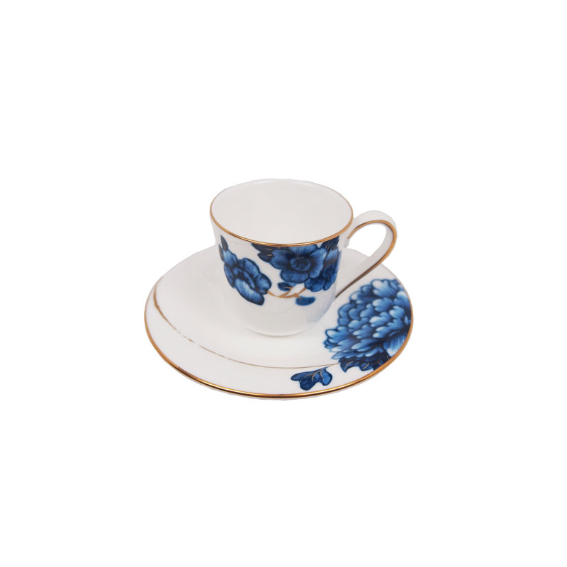 Tasse à espresso en porcelaine tendre et soucoupe