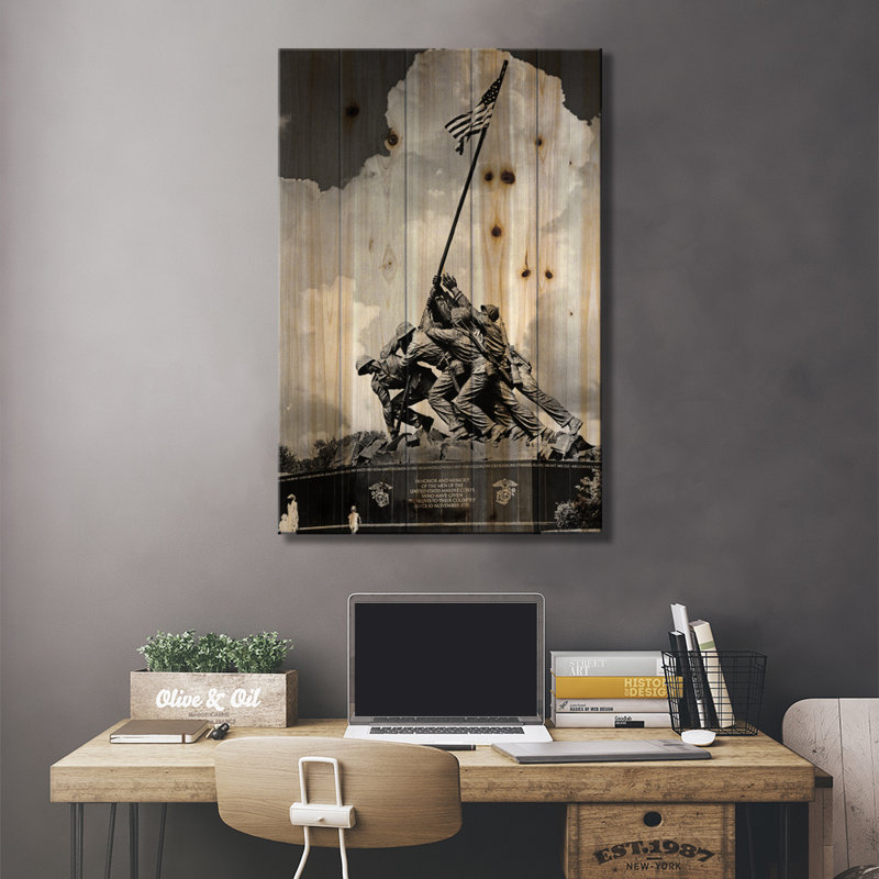 1950 IMC War Monument Iwo Jima, Washington DC, États-Unis, par Vintage Images - impression sur bois sans cadre