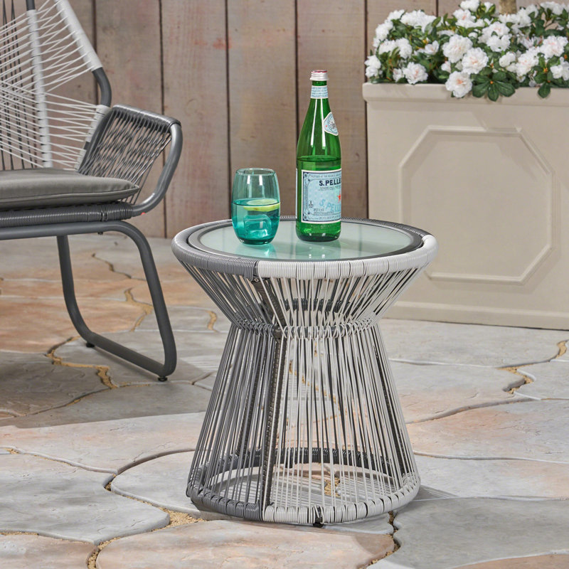 Table d'appoint en rotin avec plateau en verre trempé