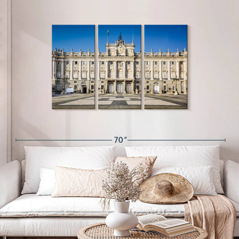 Palais royal de Madrid, H 28 po x l 45 po