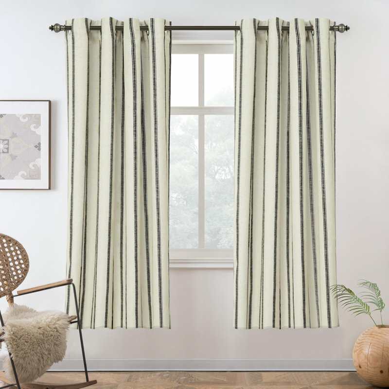 Paire de rideaux occultant, L 52 po x L 108 po, Rayure vert Loden / lin clair