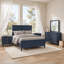 Ensemble de chambre avec grand lit 5 pièces Alta, 2 tables de chevet, miroir de commode, bleu de Malte-134449636