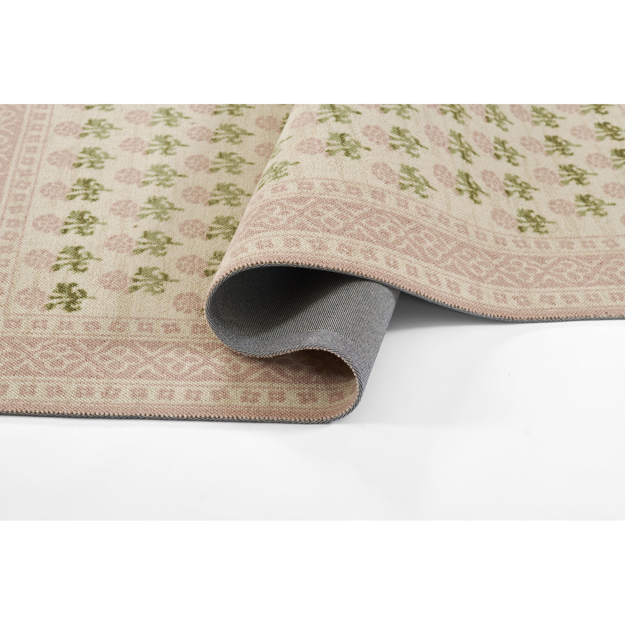 Anders Traditional Floral Wool and Nylon Pink Area Rug, Runner 2'3" x 7'6"