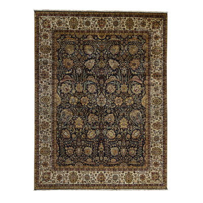 Sona Wool Oriental Indoor Rug