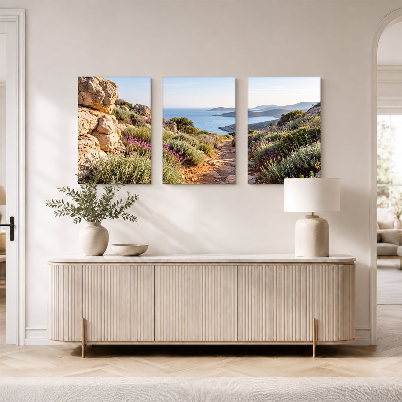 «Rocky Path Through Mauve Wildflowers To Blue Sea Coast», ensemble de 3 toiles murales, H 36 po x l 24 po x 3 pièces