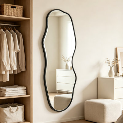 Leaning Mirror