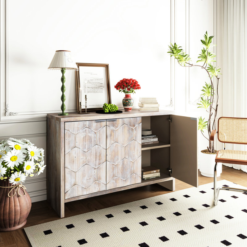 Buffet d'appoint 3 portes en bois Accent Bois naturel, tablettes réglables, rangement attrayant. Attrayant