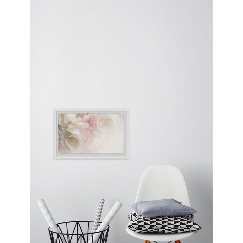 Heavenly White Bouquet 1 Piece Single Picture Frame Painting, 20 cm H x 30 cm W
