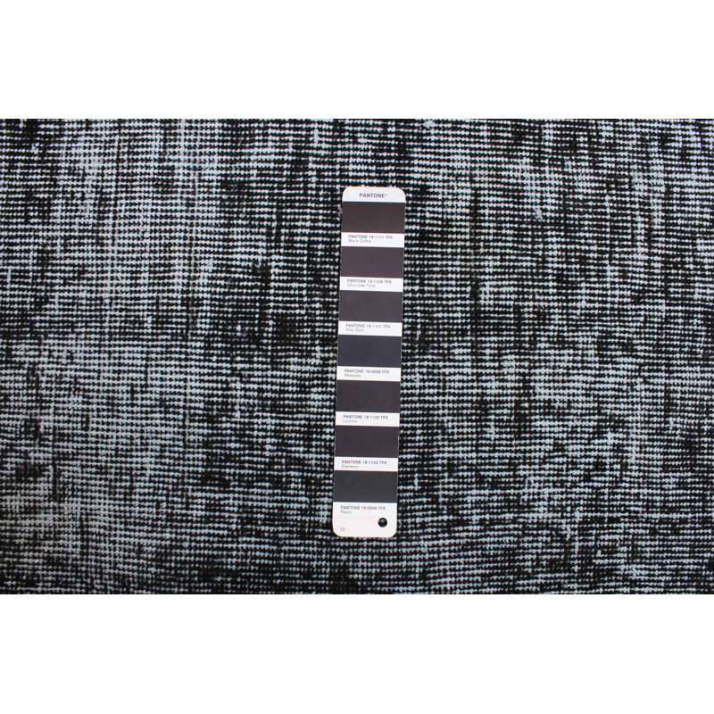 Tapis noir à transition de couleur 5 pi 5 po x 8 pi 7 po