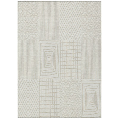 HomeRoots 8' X 10' Ivory And Beige Geometric Washable Indoor Outdoor Area Rug