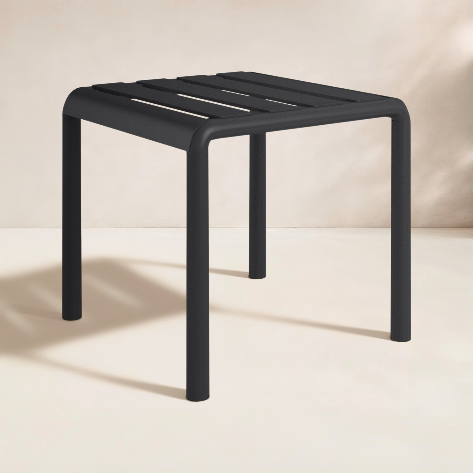 Ruta 16 " Patio Side Table, Black