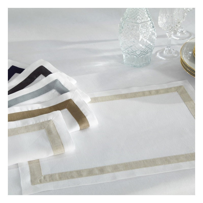 Fino Linen Tablecloth, White/White, 108" L x 72" W
