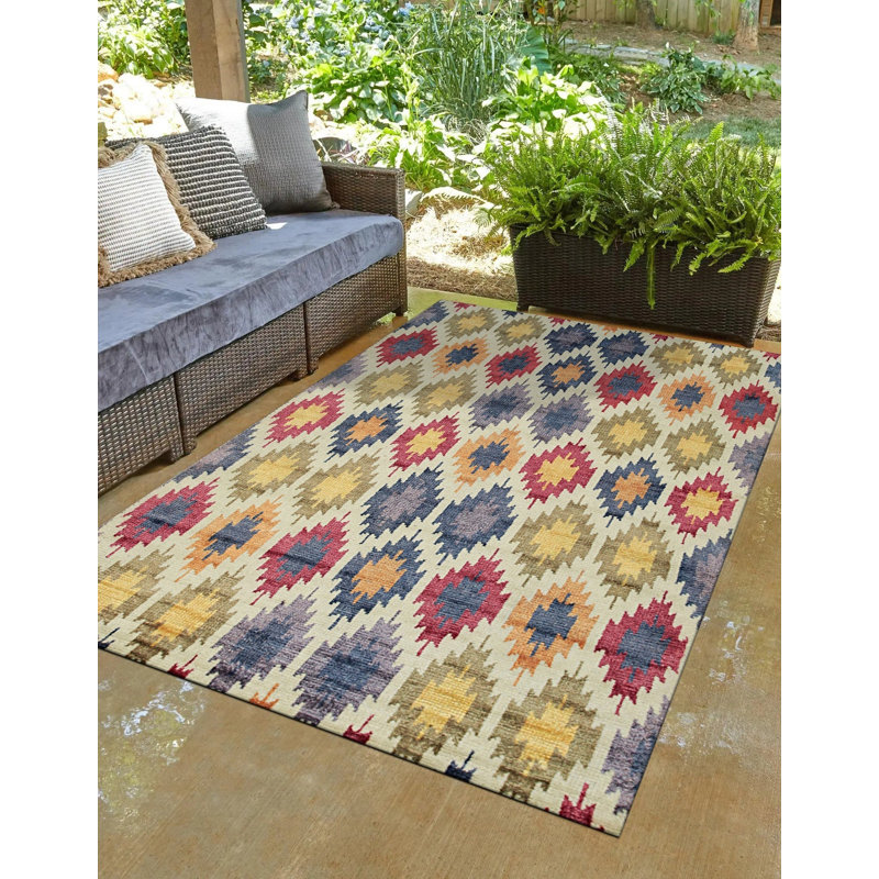 Tapis en laine et en bambou à motif géométrique multicolore somptueux Bechard