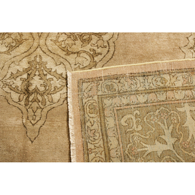 Wool Oriental Area Rug in Beige/Brown, Gray/Silver, Green