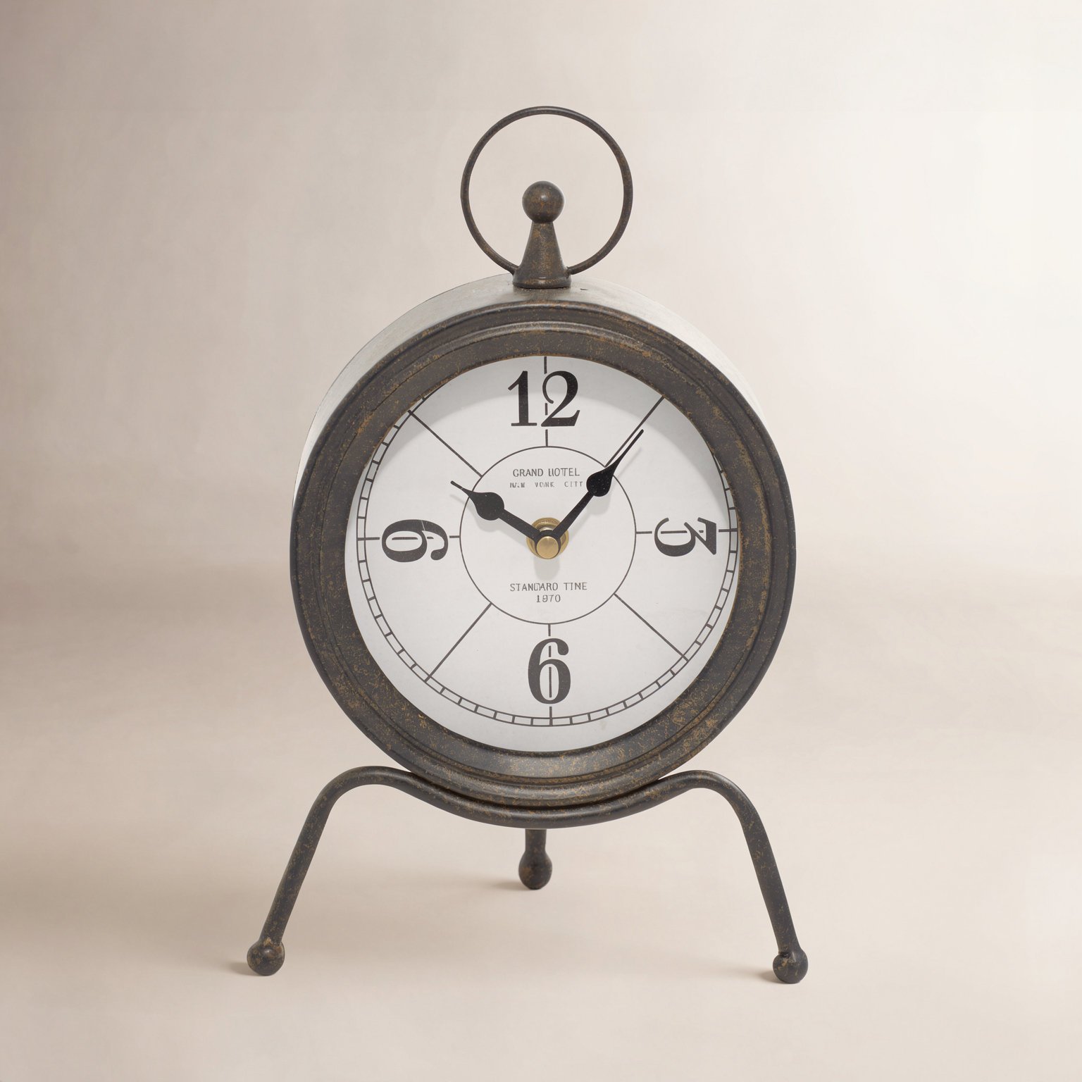 Mechanical Tabletop Clock