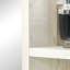 Armoire à pharmacie murale avec miroir et rangement, conception compacte pour les salles de bain et les salles de lavage modernes.
