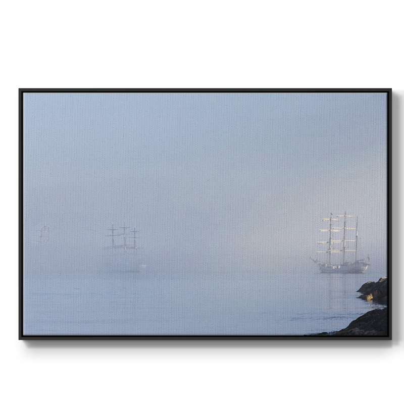 Dans la brume, Cadre noir, H 17 po x l 25 po x P 2 po