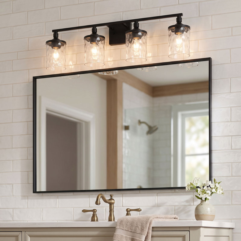 Éclairage pour meuble-lavabo à 3 lumières Baldwin, Noir mat, Quatre lumières
