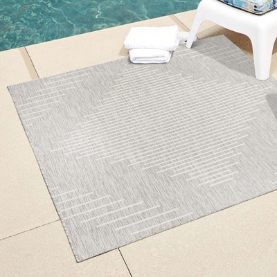 Ava-Mary Striped Indoor / Outdoor Rug