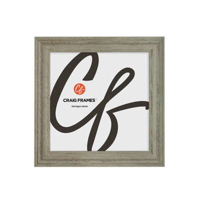 Cadre photo Craig Frames 30 x 30 cm, style Potomac, fini bois de grange gris, moulure en bois de 6,35 cm, finition teintée, vitre et système d'accrochage inclus.