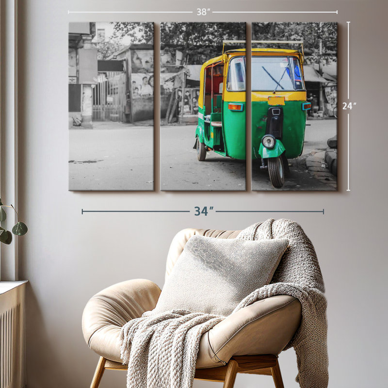 «Indian Rickshaw Pop Canvas Print» sur véhicule, H 24 po x l 38 po