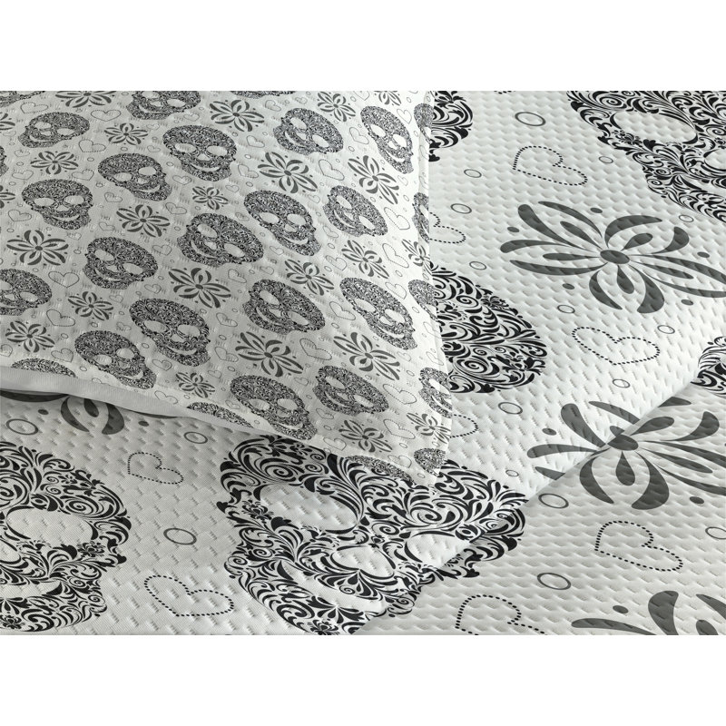 Skull Polyester Coverlet, King Bedspread + 2 Shams