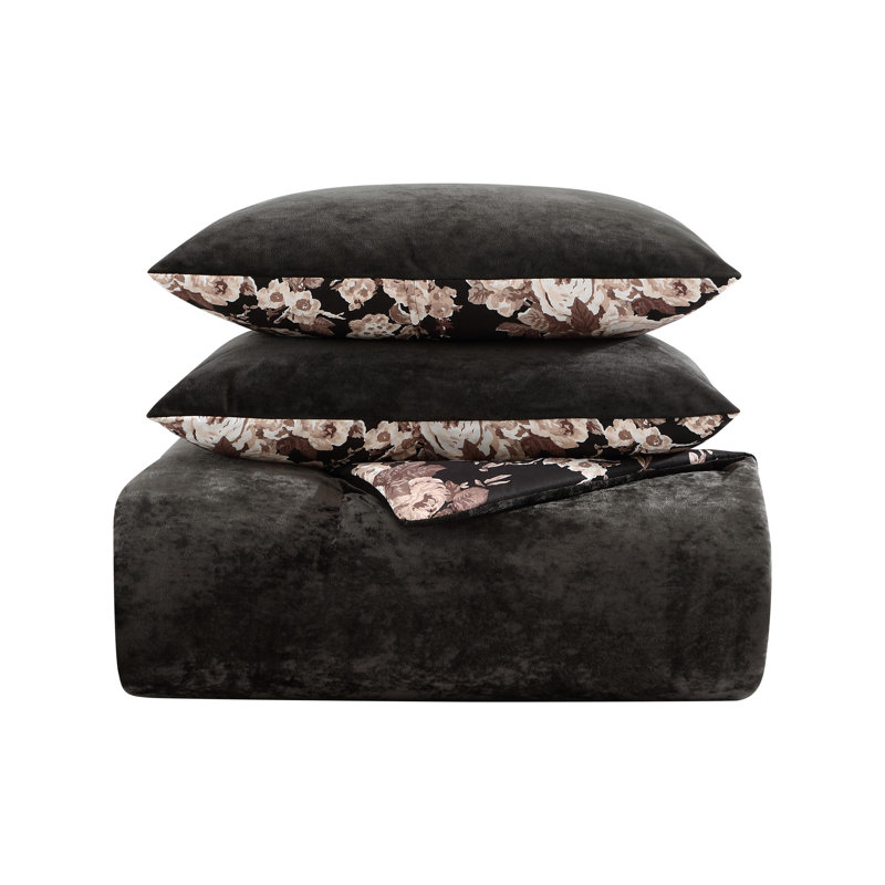 Betsey Johnson Solid Reversible Duvet Cover Set, Queen Duvet Cover + 2 Standard Shams, Black