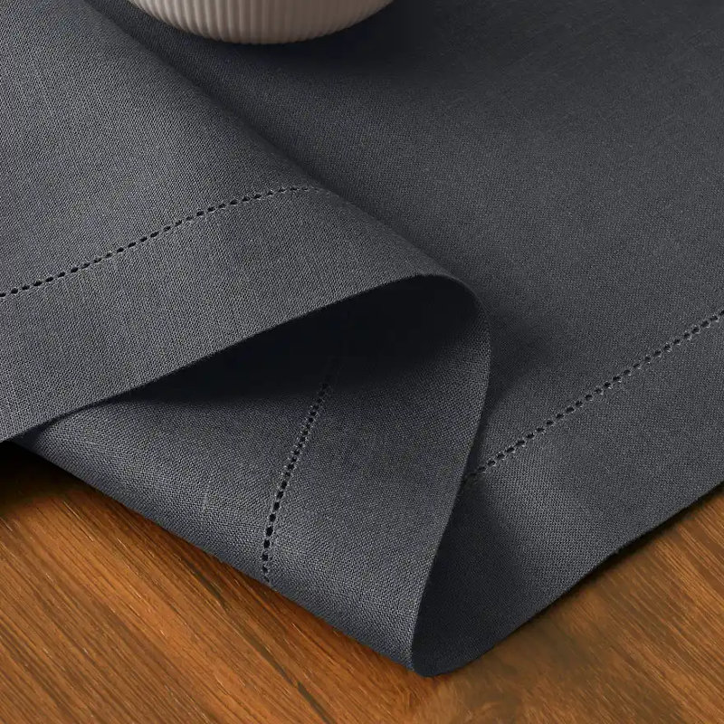 Chemin de table 100% lin D'Okok Homes, L 90 po x P 14 po, Gris anthracite