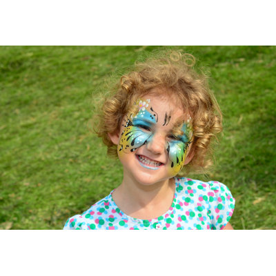 Young Girl - Wrapped Canvas Photograph -  Ebern Designs, 1CC83ACB81034EC4AA3141C8226BD470