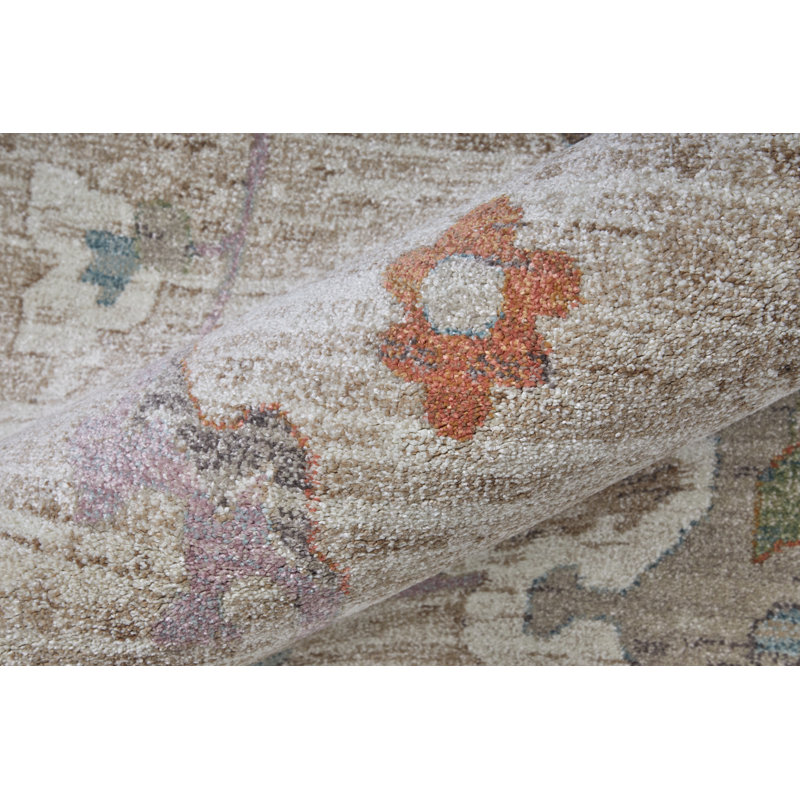 Tapis abstrait Odis, Rectangle 6 pi 4 po x 9 pi 2 po