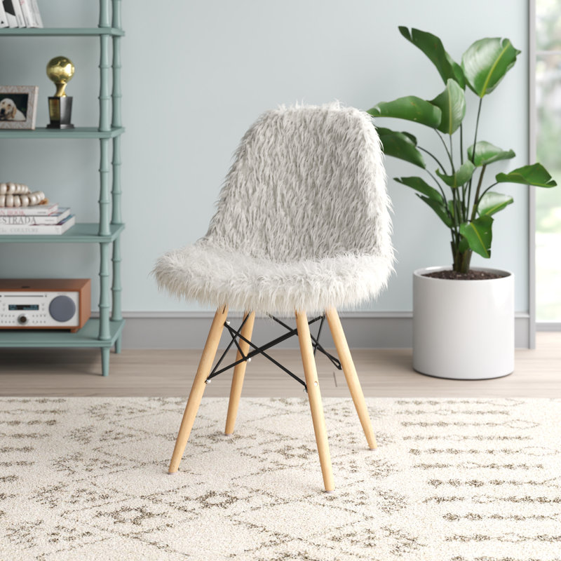Chaise d'appoint large 19,31 po Osvaldo, Blanc
