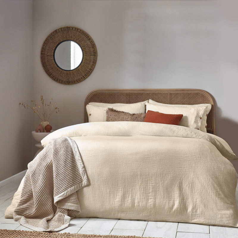 Mukadas Cotton Solid Colour Duvet Cover Set with Pillowcases, Double - 2 Standard Pillowcases, Cream