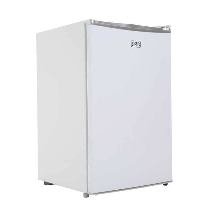 BCRK Series  BLACK+DECKER 4.3 cu. ft. Freestanding Mini Fridge with Freezer, White