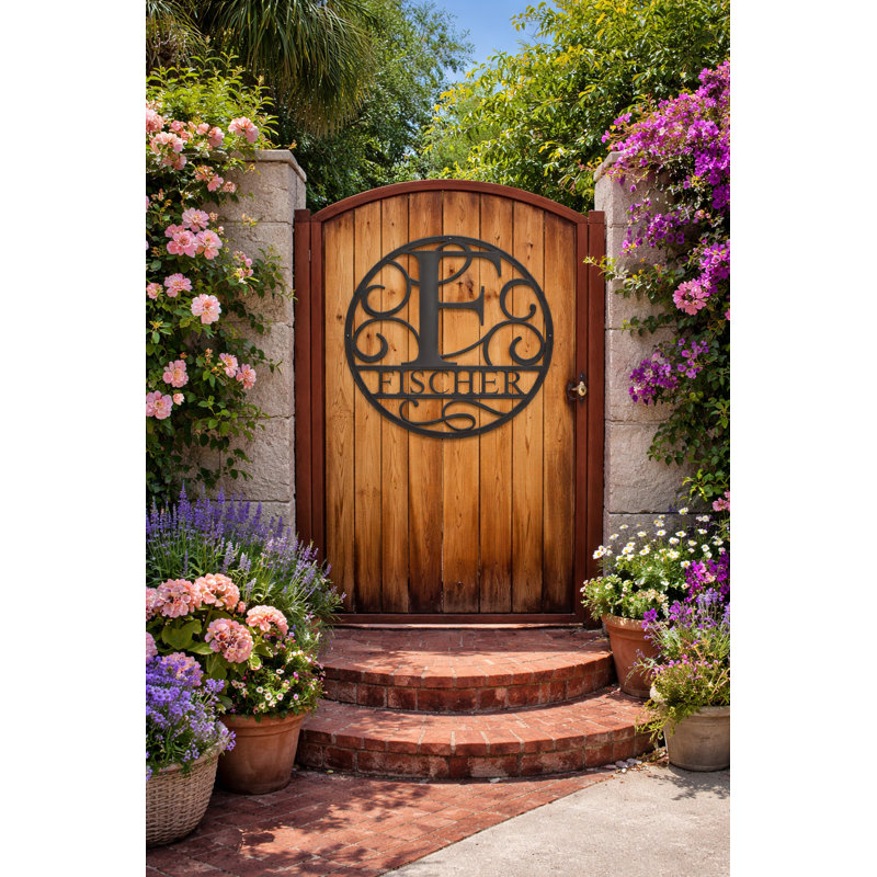 Décoration murale monogramme «Fancy Vine», H 18 po x l 18 po x P 0,25 po, Acier inoxydable poli