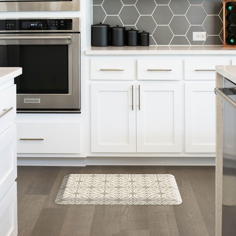 Designer Comfort Anti‑Fatigue Kitchen Comfort Mat – Atlas Medallion Light Sand, Light Sand, 20" x 32"